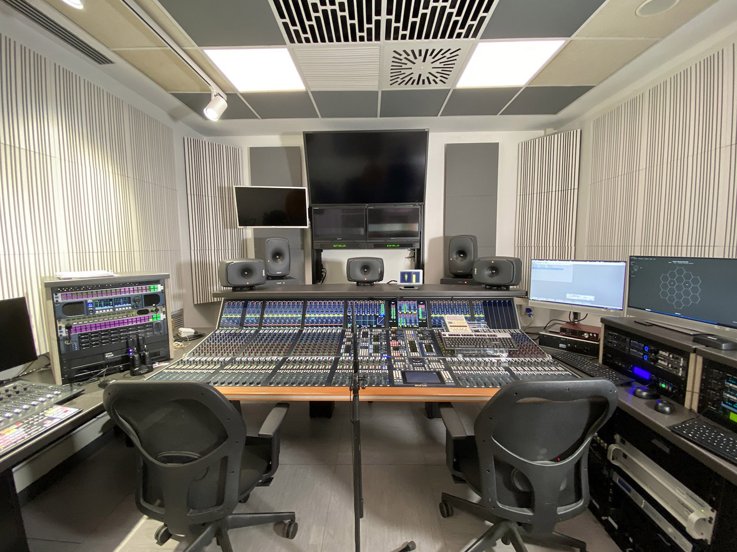 genelec_frizzi_2.JPG